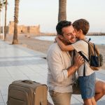 Vacaciones padre no custodio en Roquetas: Guía legal